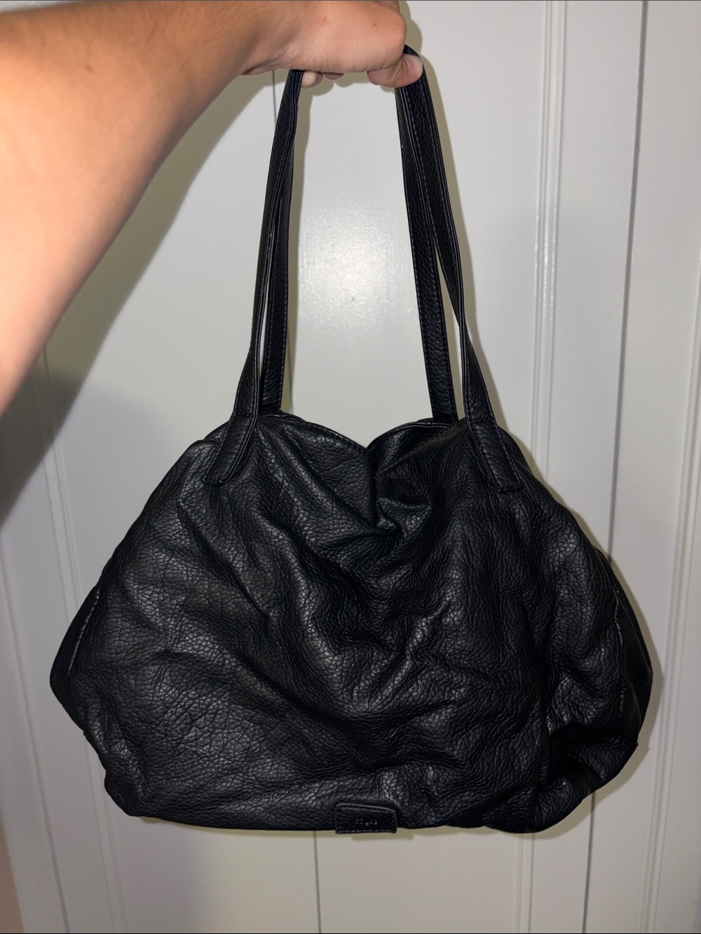 Everyday Black Leather Shoulder Bag